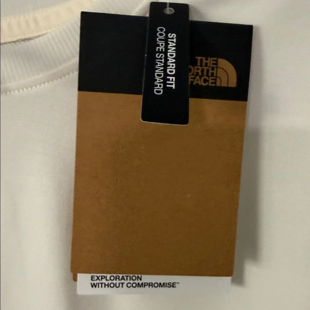 The North Face Women’s Off-White Long Sleeve Tee - Picture 3 of 5